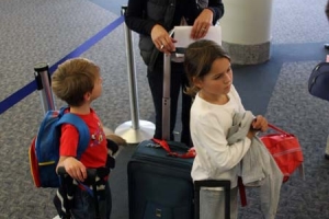 Viajar con niños y la seguridad en los aeropuertos